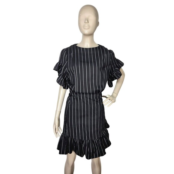 Supply & Demand Pinstriped Ruffled Flutter Sleeve Wrap Dress Large NEW - Picture 8 of 11